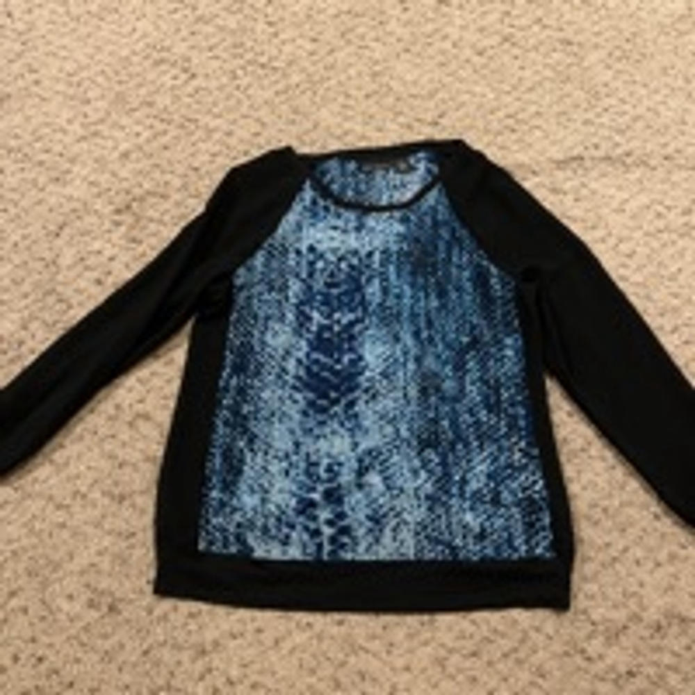 Women's DKNY Jeans Top Size M Blue and Black Long Sleeve